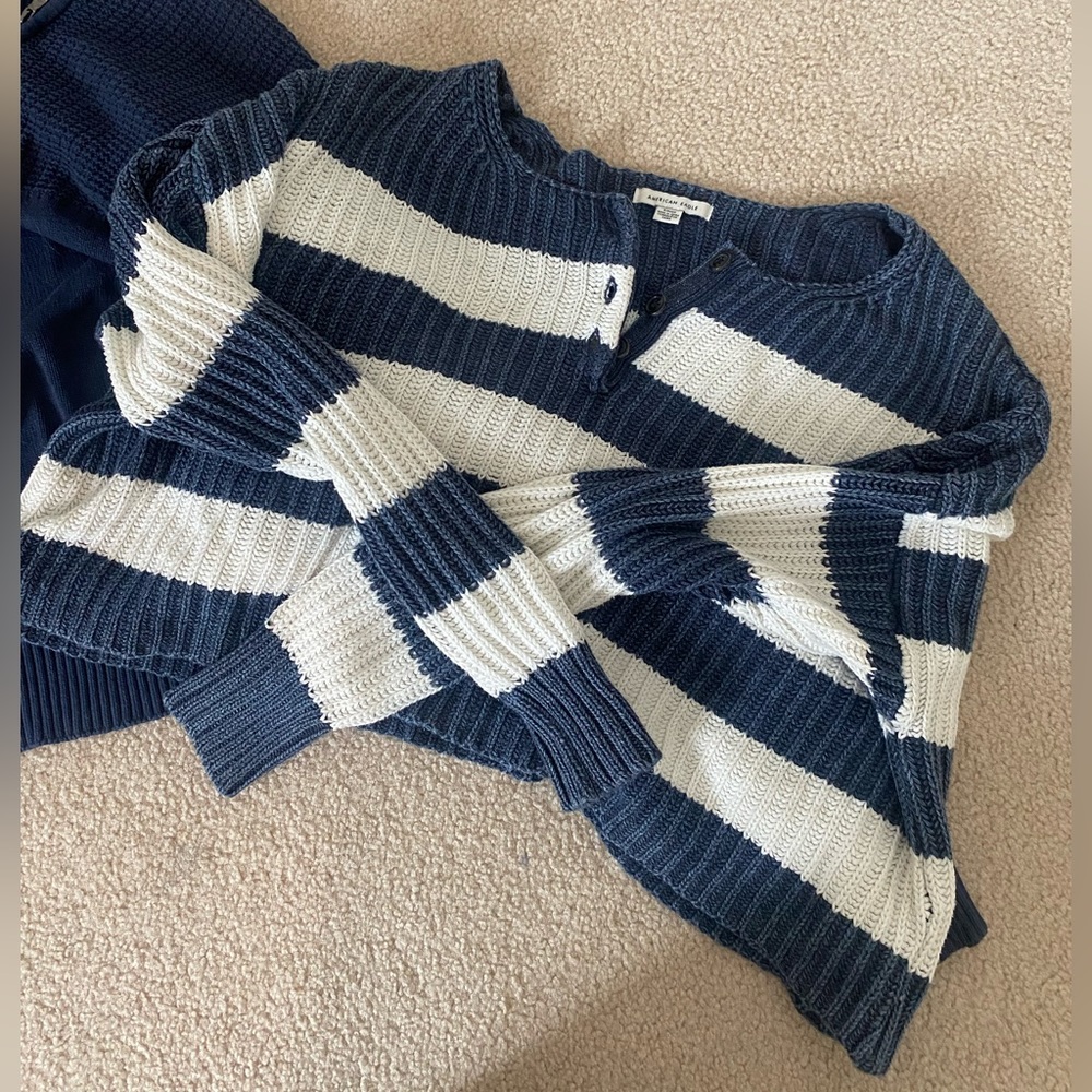 Blue White Sweater Bundle - Picture 4 of 4